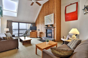 Loft, Top-Floor Mountain View 2BR-2BA at Mountain Green, Pool, Hot Tub, Shuttle